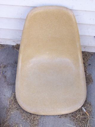 Private For Simonazhumnantree Herman Miller Chair photo