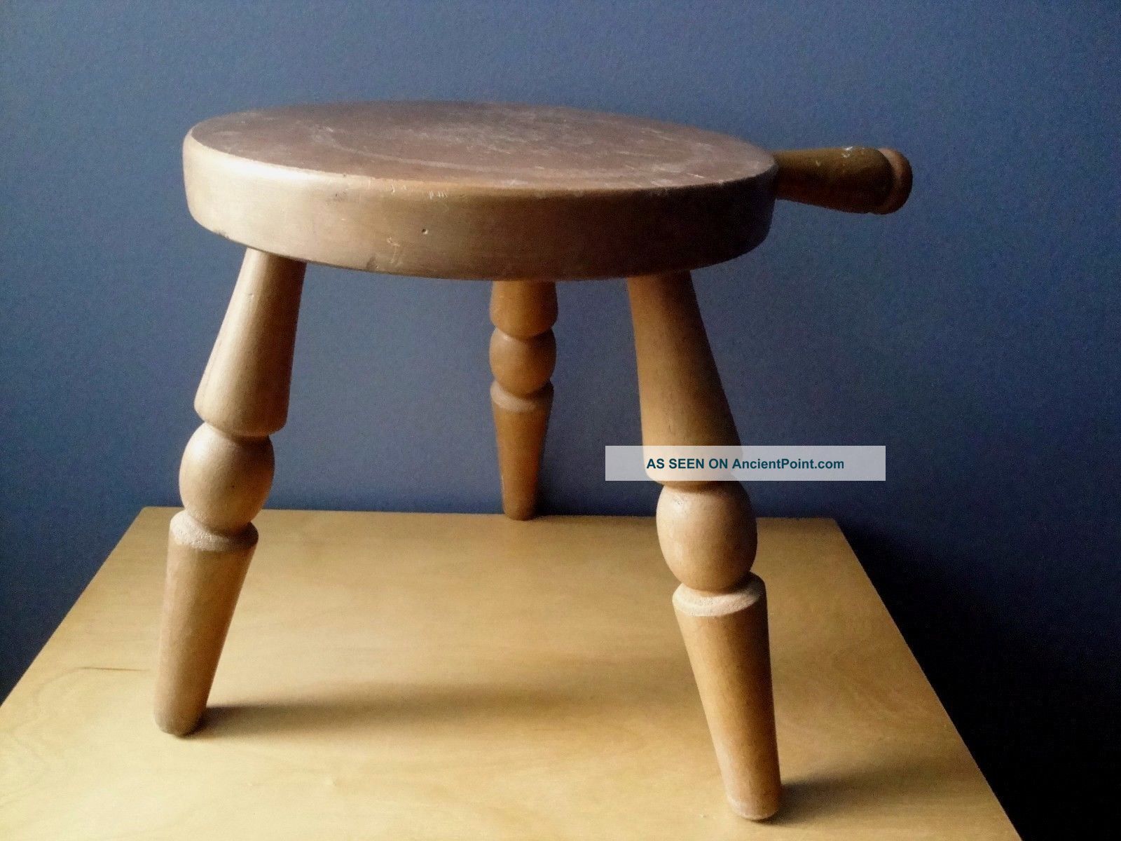 Primitive Wood 3 Legs Handled Milking Stool Plant Stand Rustic Furniture Japan Primitives photo