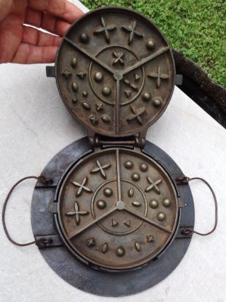 Antique Cast Iron Waffle Iron - Unusual Design photo