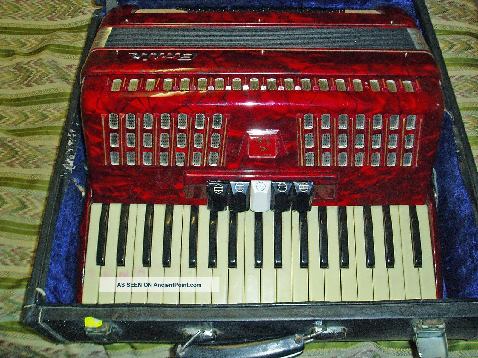Italian Baile Piano Keys Accordion Accordian 80 Bass W/ Case Full Adult Size Other Antique Instruments photo