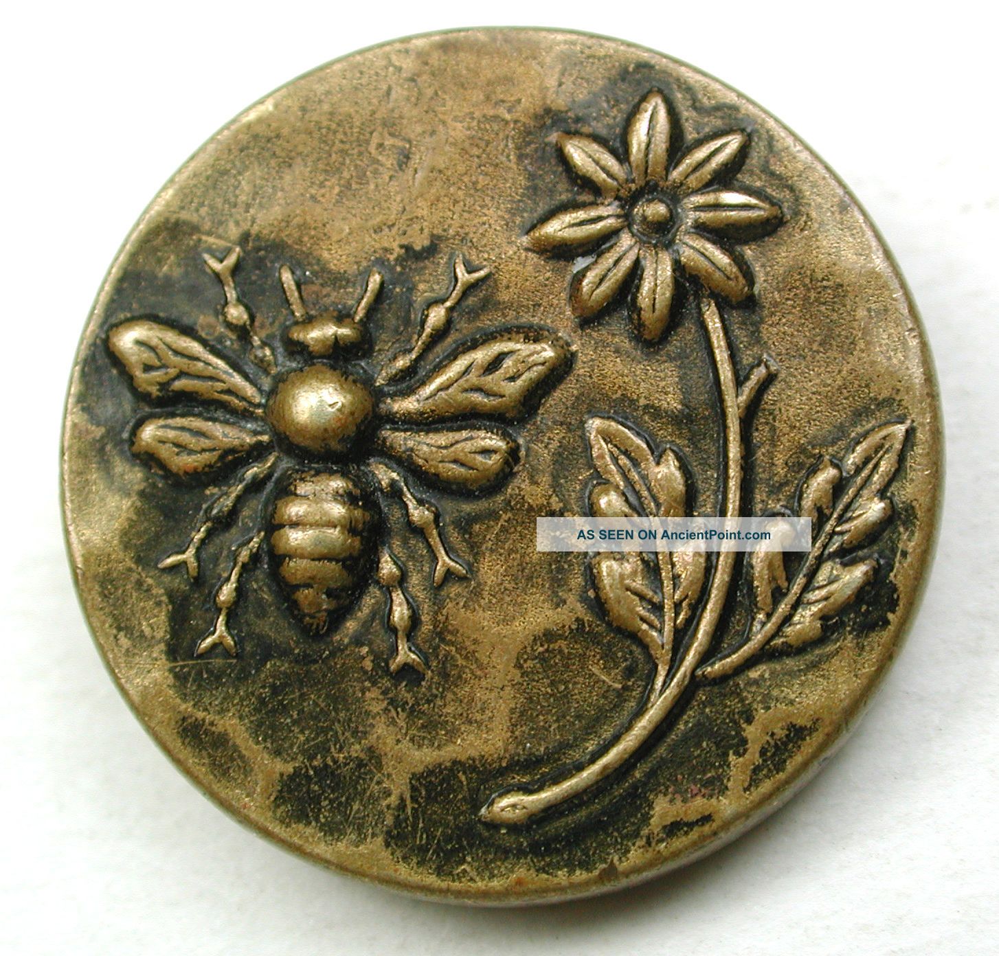 Antique Brass Button Detailed Bee & Flower Design - 15/16 Inch Buttons photo