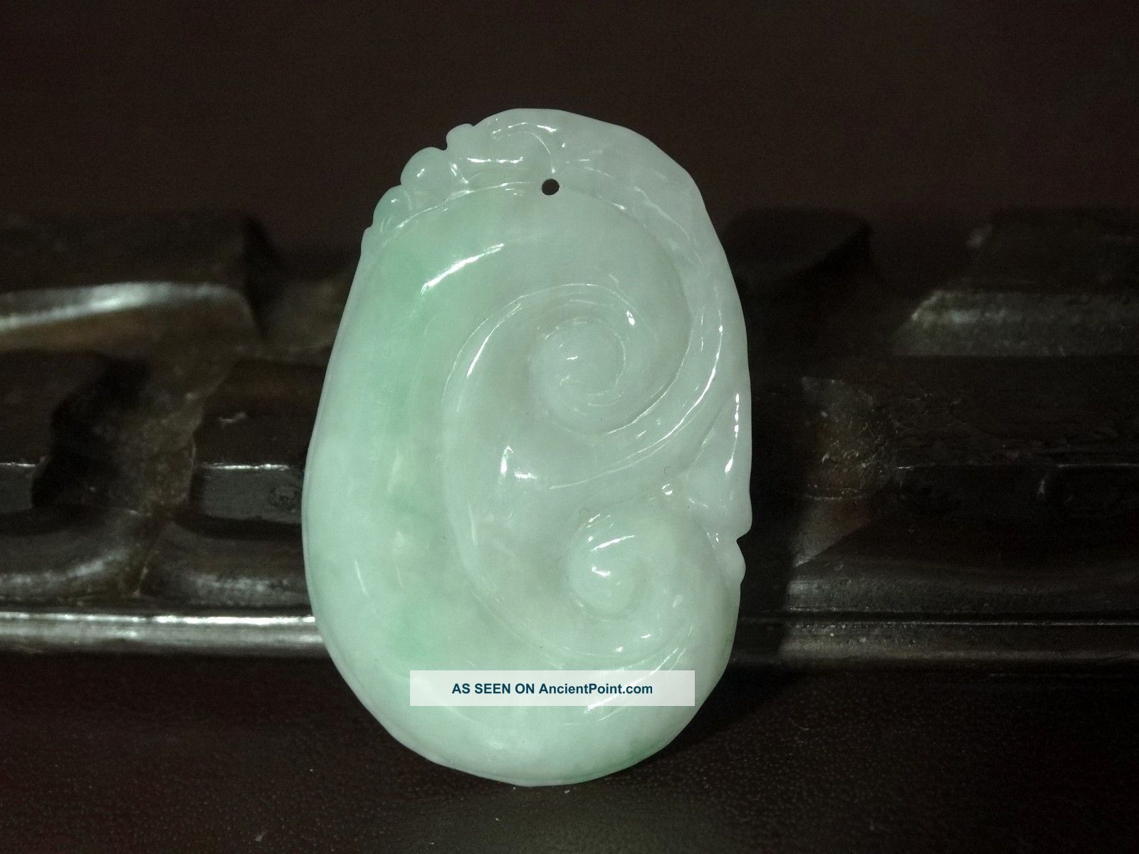 Icy Green White Natural A Jade Jadeite Hand - Carved Ruyi Cloud Pendant 6122100 Necklaces & Pendants photo