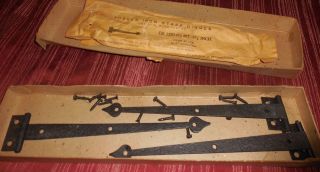 Vtg Pair Spade Strap Cabinet Hinges Mckinney Hammered Gothic Castle Antique photo