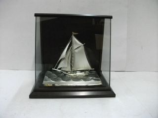 The Sailboat Of Silver985 Of The Most Wonderful Japan.  Takehiko ' S Work. photo