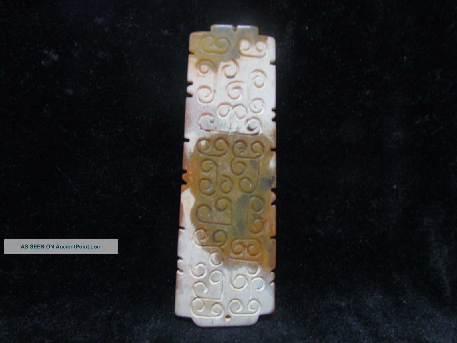 Old Chinese Neolithic Hongshan Jade Hand Carved Amulet Pendant 82g Necklaces & Pendants photo