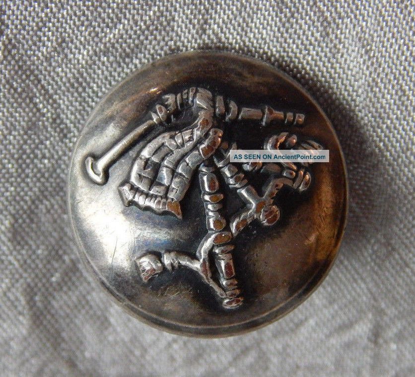 Antique White Metal Picture Button Sconttish Wind Pipes 1252b Buttons photo