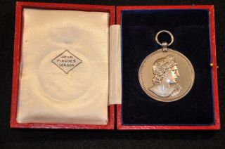 Royal Academy Of Music Silver Medal ' Elocution 1931 - Molly Turner ' W/ Case Rare photo