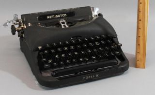 Vintage 1940s Remington Rand Model 5 Portable Typewriter W/ Case Nr photo