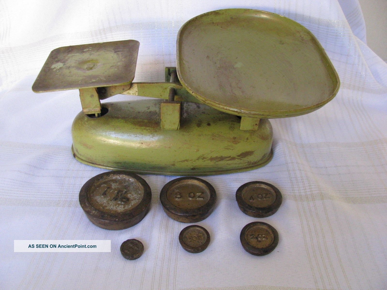 Vintage Antique General Store Balance Scale Scales photo