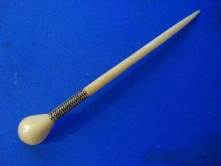 Antique Zulu Bovine Bone Snuff Spoon - With Decoration photo