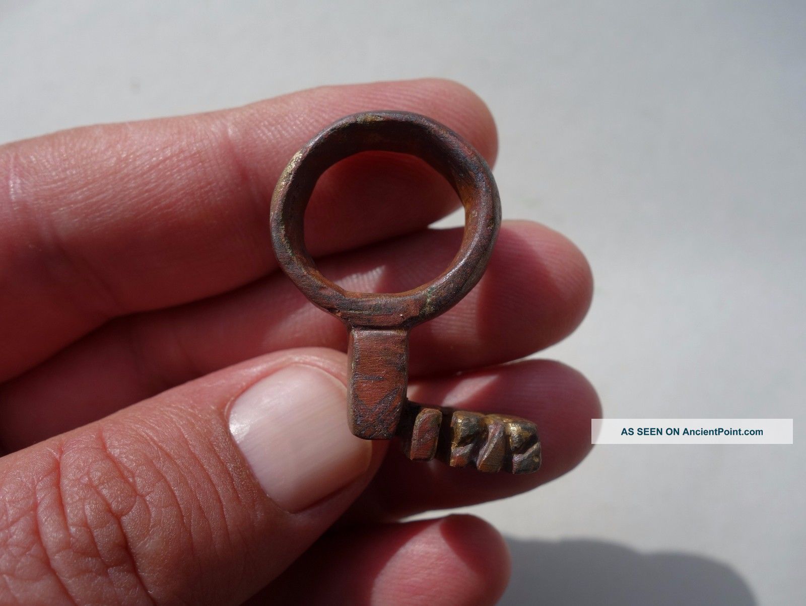 Ancient Roman Bronze Engraved Ring - Key,  To Wearing On Finger Roman photo