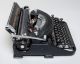 Antique Underwood Noiseless 77 Typewriter With Case 1930 ' S Typewriters photo 4