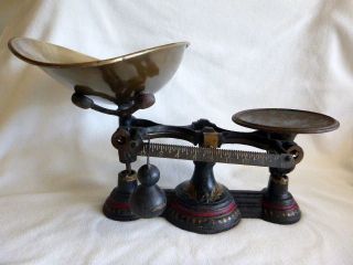 Troemner Cast Iron Mercantile Counter Balance Scale Brass Scoop Painted 1924 - 32 photo