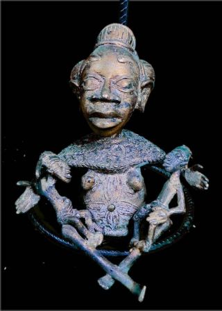 Old Tribal Tikar Maternity Figure - Cameroon photo
