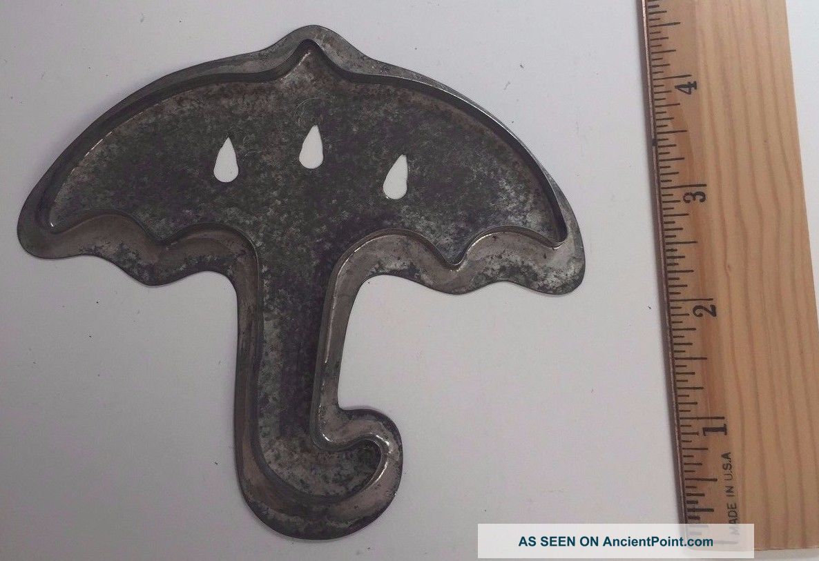 Antique Tin Folk Art Rare Metal Umbrella With Rain Drops Cookie Cutter Primitives photo