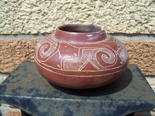 Mexico Aztec Design Footed Olla Vase Vessel Red Clay Carved Design Unknown photo