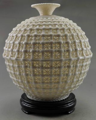Collectible Decorated Handwork Dehua Porcelain Carved Hollowed Basket Big Vase photo