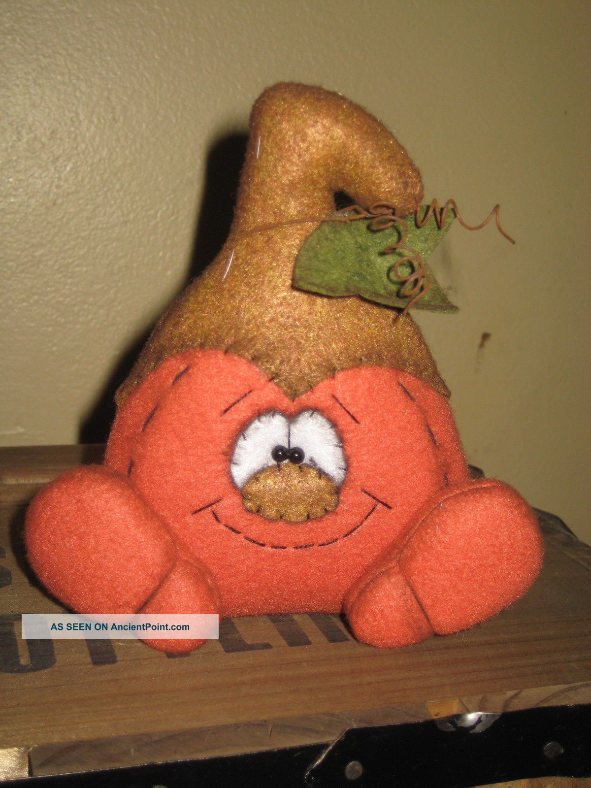 Primitive Hc Halloween Fall Harvest Pumpkin Doll Ornie Bowl Filler Ornament Primitives photo