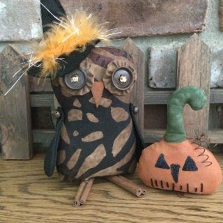 Primitive Grungy Halloween Owl Witch Hat Jack O Lantern Jol Shelf Sitter Ooak photo