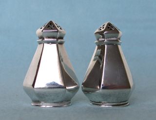 Vintage Sterling Silver Small Deco Salt & Pepper Shakers S&p English Hallmarks photo