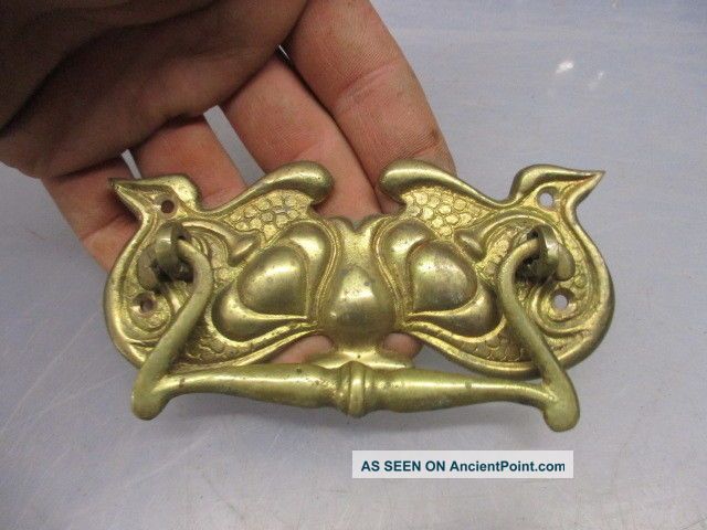 Old Cast Brass Drawer Handle Pull Traditional Art Nouveau Design Other Antique Hardware photo