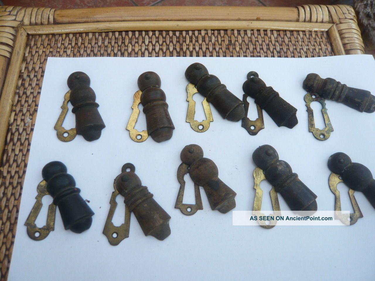 10 Antique Edwardian Wood And Brass Swing Over Large Door Key Hole Cover Locks/Keys photo