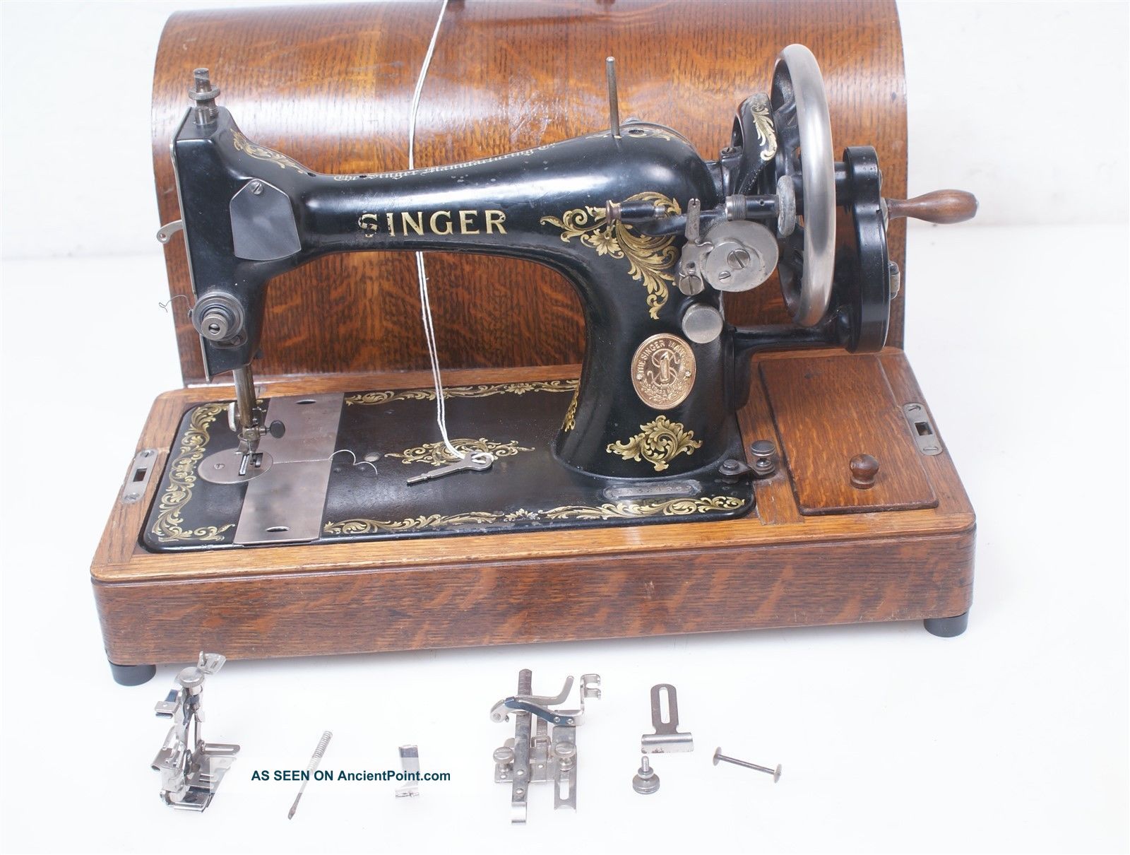 1924 Singer 128 (k) Antique Hand Crank Sewing Machine 28 27 127 Sewing Machines photo