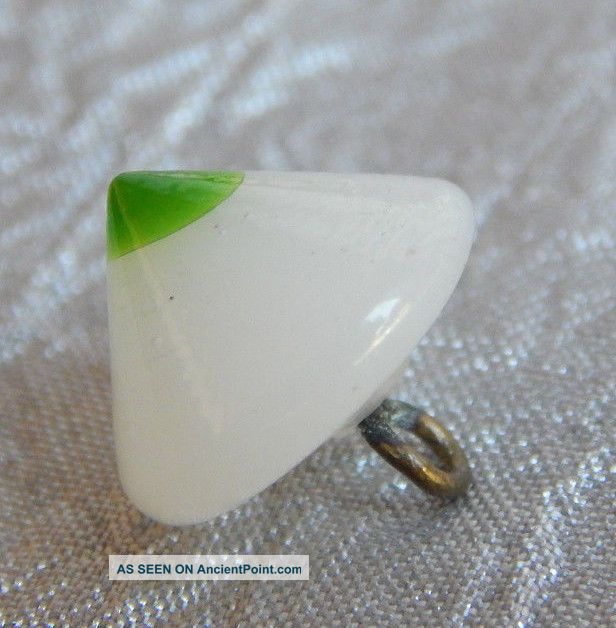 Antique 1800 ' S Glass Buttonlime Green Cone Bullseye Swirl Back Charmstring 733a Buttons photo