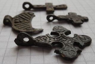 3 Bronze Crosses And Suspension Crescent Viking Period 800 - 1300 Ad Vf, photo