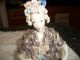 Vintage Cordey Half Figurine - Lady With Lace Shawl And Hand Up - Nr Figurines photo 1