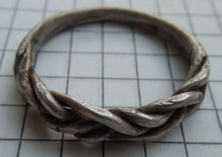 Viking Period Big Silver Braided Ring 4.  70 G.  1100 - 1300 Ad Vf, photo