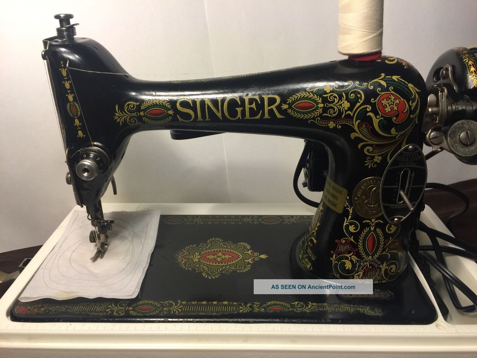 Vintage Singer Sewing Machine 1920 Model 66 Red Eye With Carry Case Sewing Machines photo