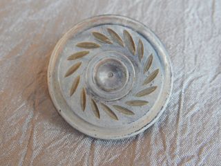 Antique Vintage Carved Button Mother Of Pearl Abalone Shell 344b photo