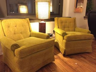 Pair Vintage Retro Mid Century Drexel Club Lounge Swivel Rocking Chairs Yellow photo