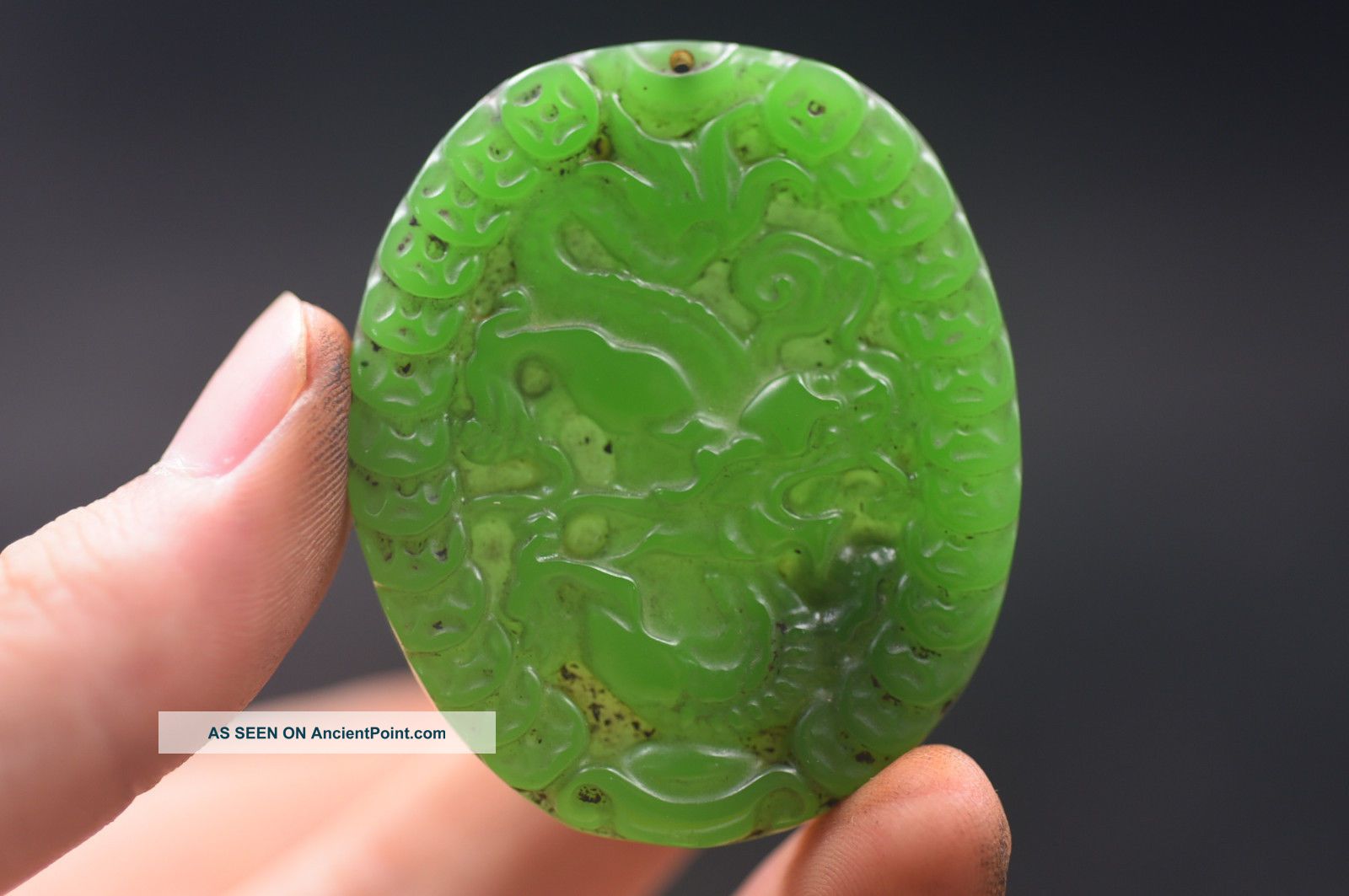 Antique Chinese Hand Carved Aristocratic Wearing Jadeite Jade Pendant S24 Necklaces & Pendants photo