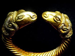 Ancient Solid Gold Stunning Roman Bracelet Intaglio Carving Sheep Bactrian Gold photo