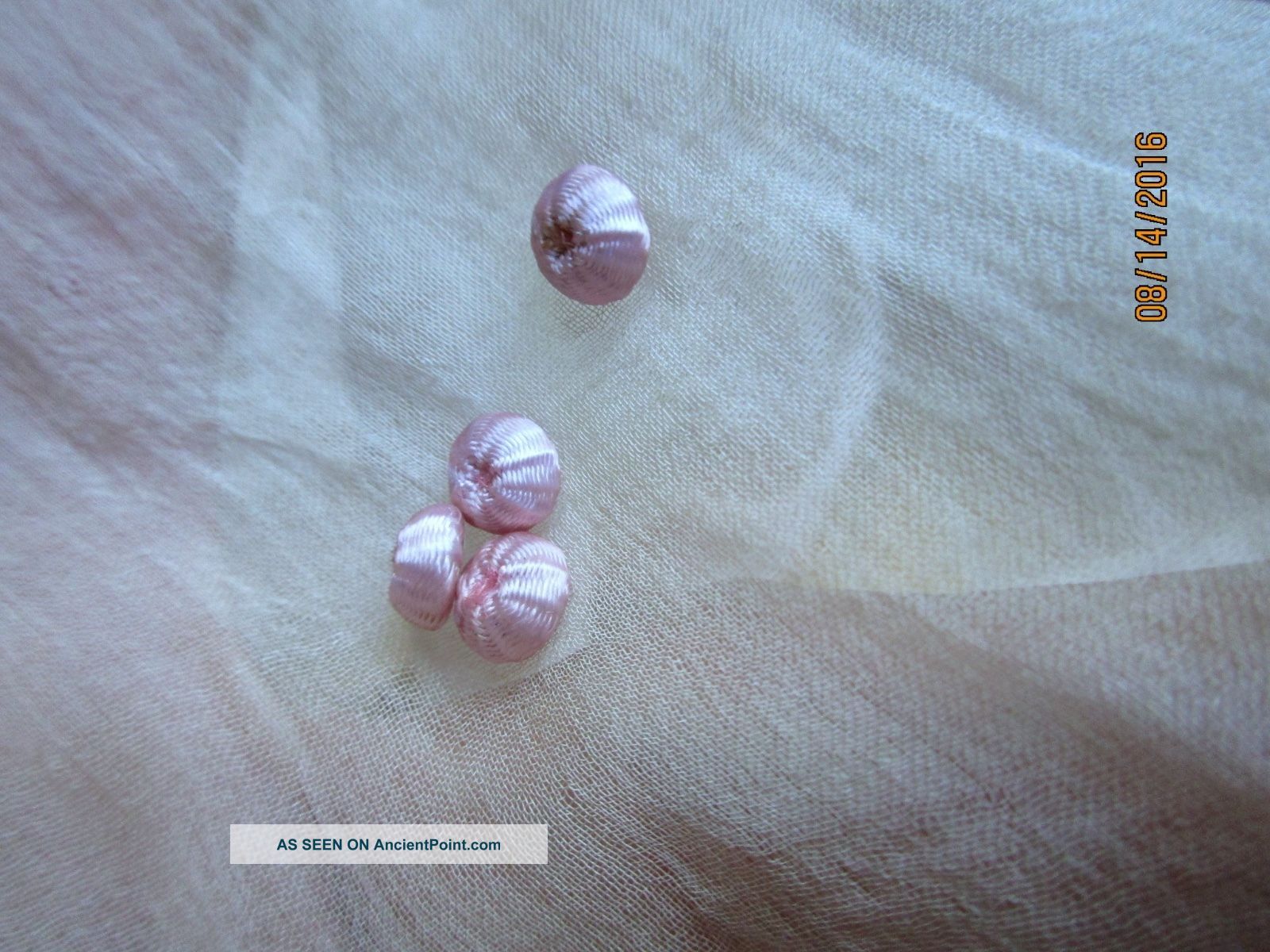 Tiniest Antique Hdmd Delicate Pale Pink Silk Passementerie Buttons Trim 4pc 1/4 