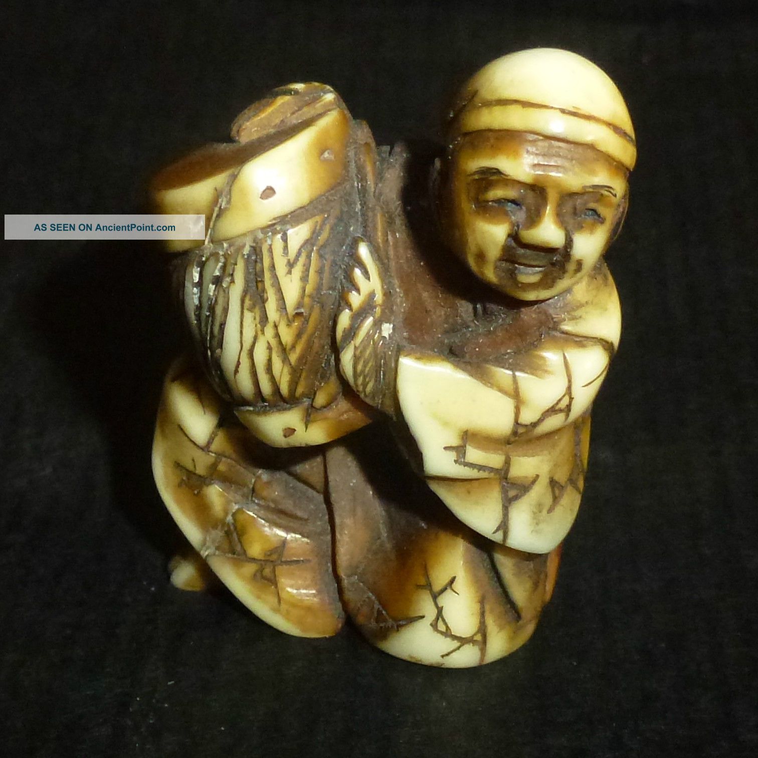 Meiji Staghorn Netsuke Of A Man Playing A Drum Fine Item Circa 1870 Netsuke photo