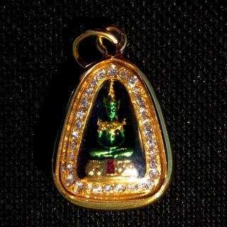 Thai Amulet Buddha Phra Kaew Morakot Mini Pendant Power Charm Luck Rich D01 photo