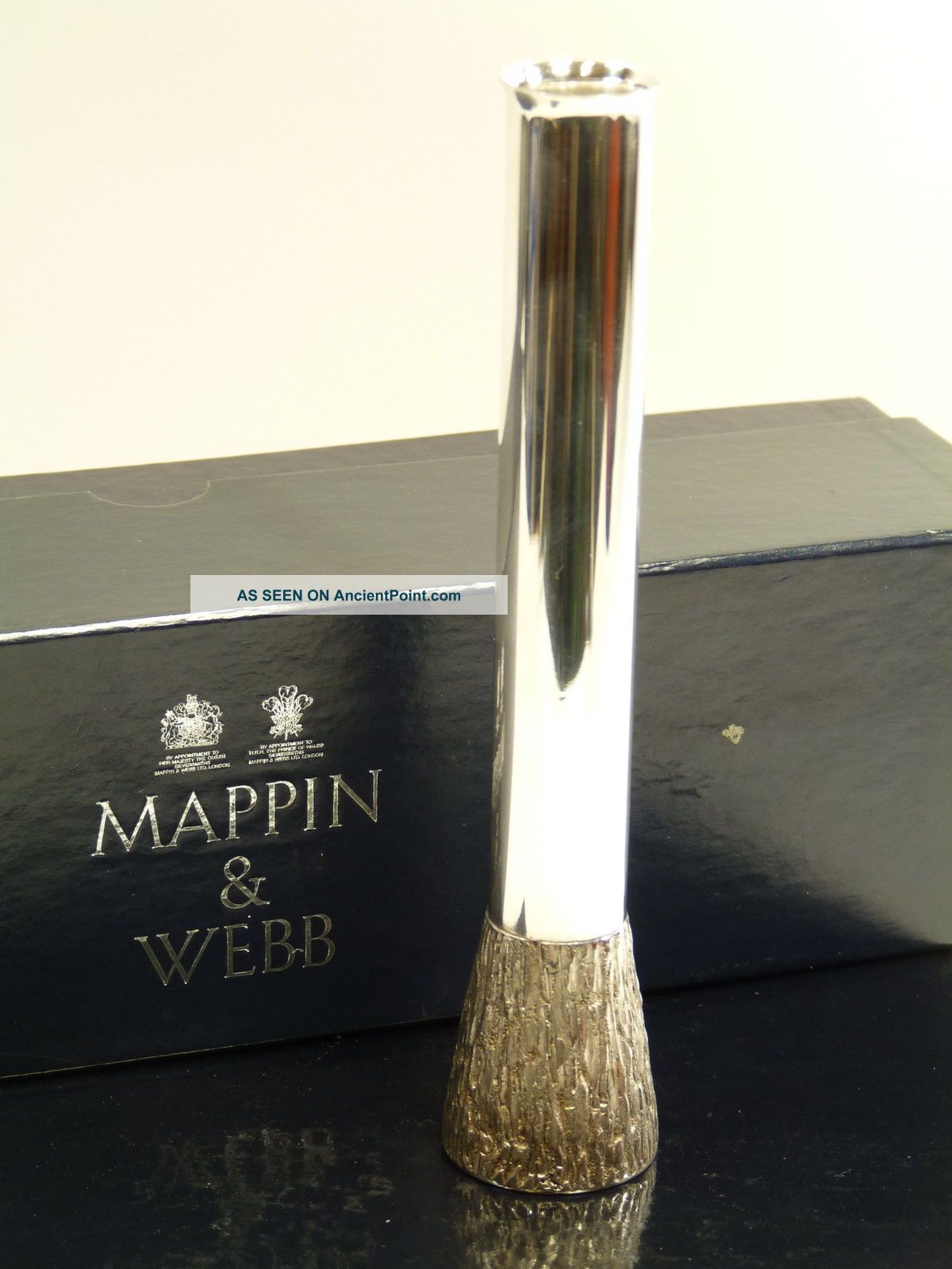 Mappin & Webb Silver Plate - Modern Design Bud Vase - 6 