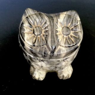 Mid Century Owl Paperweight Carving Thorn Canada Inuit 