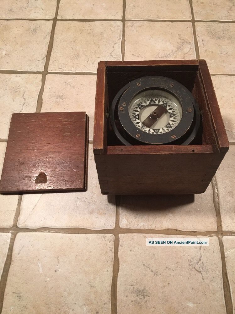 Antique Nautical Compass,  Star,  Boston 31273,  Sliding Lid,  Dovetailed Box Compasses photo