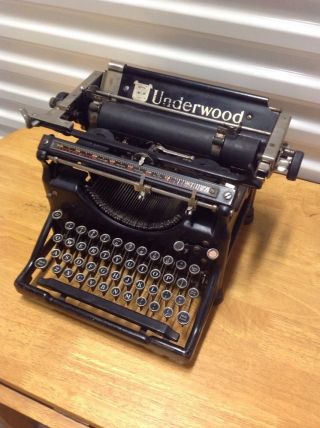 Vintage Antique Underwood No.  5 Typewriter Serial 2393895 - 5 photo