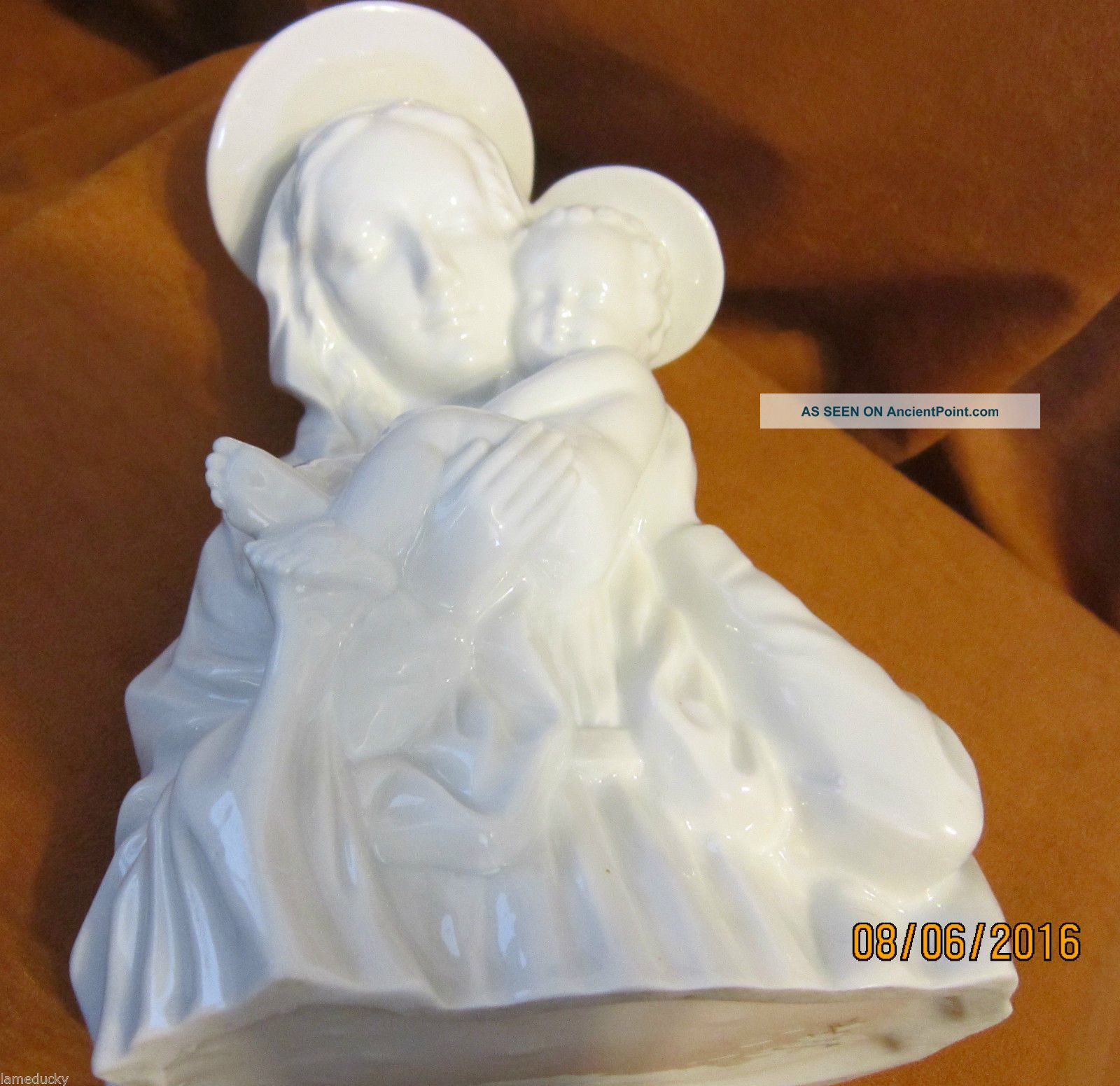 Vintage Porcelain Osco Madonna & Child C.  1940s Evc 7 3/4 