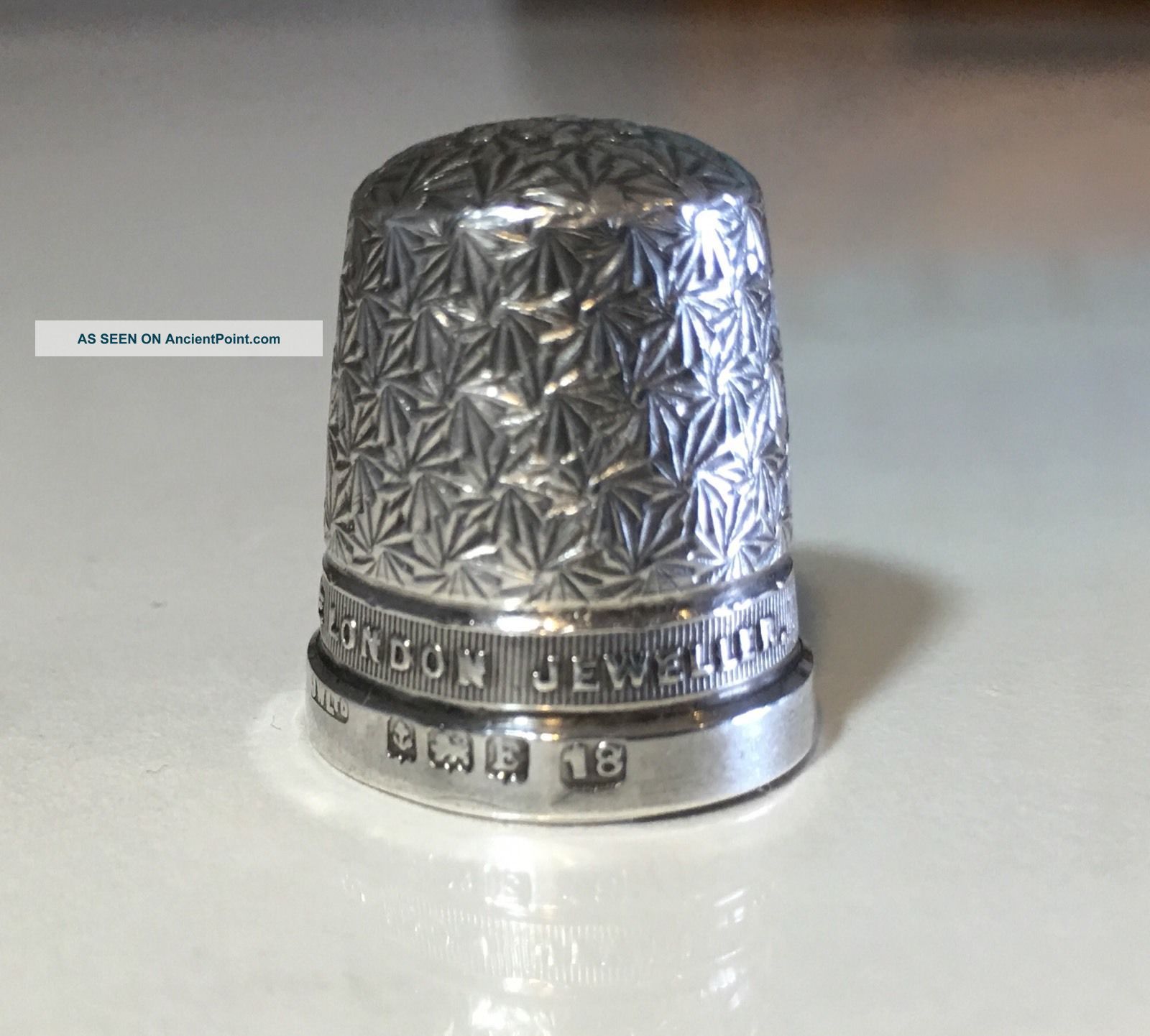 Antique 1929 James Walker Ltd Jeweller England Sterling Silver Thimble