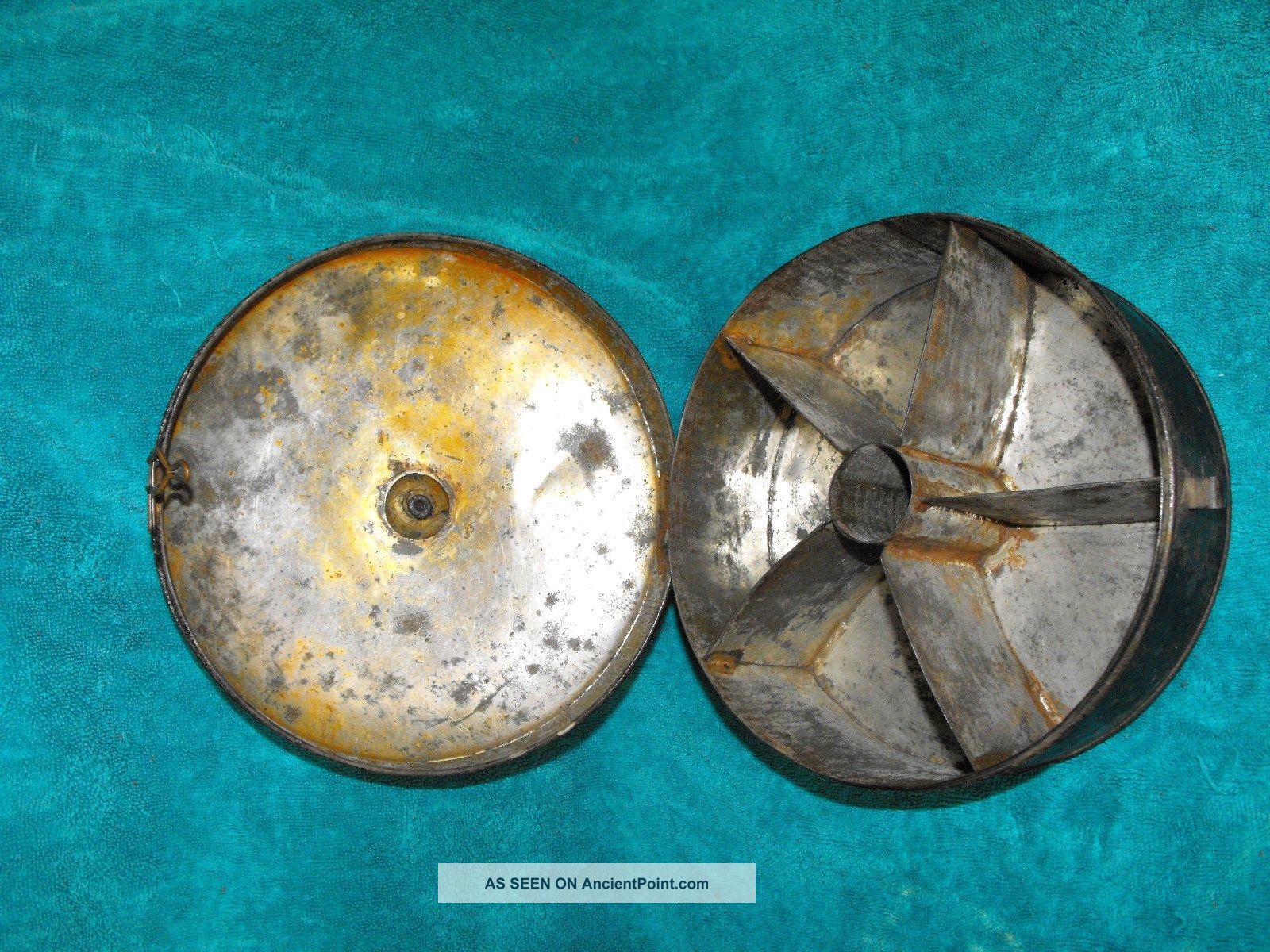 Antique Rare Primitive Miners Campfire Sectioned Lunch Box,  1800s Primitives photo