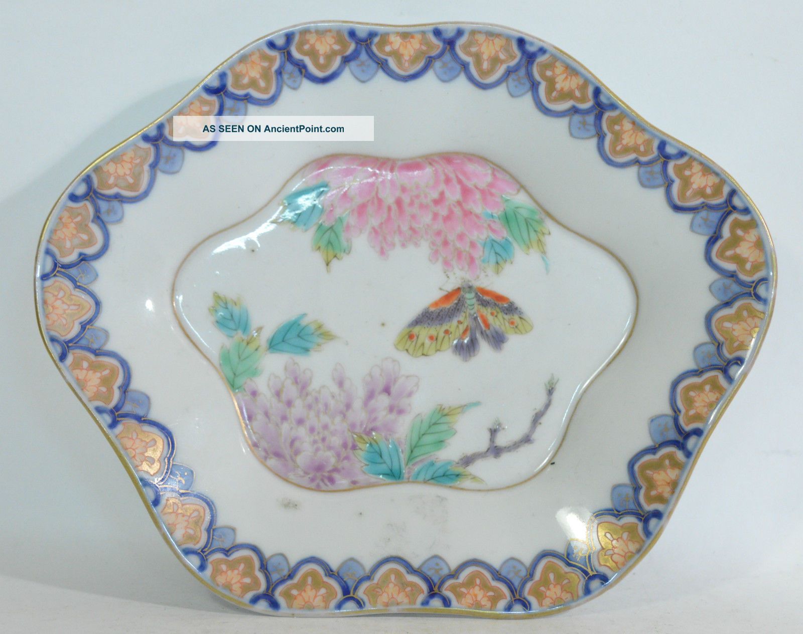 A Perfect 20th Century Japanese Enamel/blue And White Dish Orchid Mark Plates photo