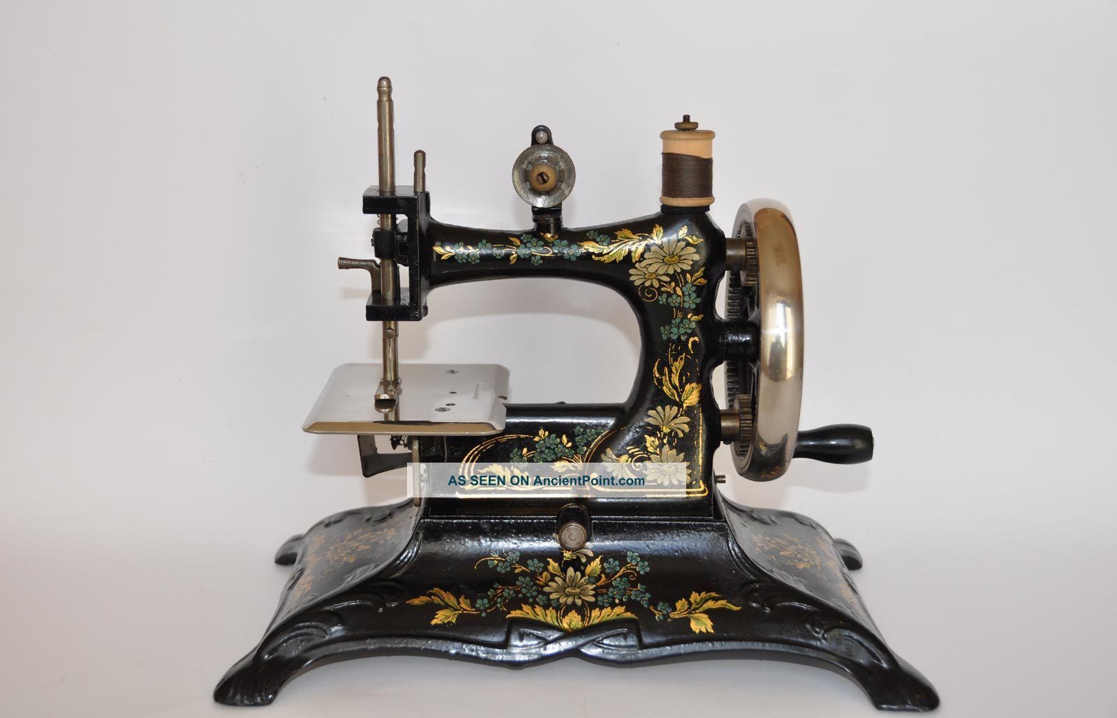 Stunning Antique Cast Iron Casige No6 Toy Sewing Machine Early 1900 Sewing Machines photo
