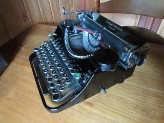 Vtg Art Deco Underwood Campion Typewriter Wt Cace C1936 Referbished Portable Us photo