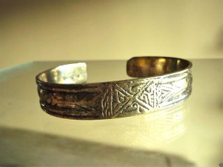 Ancient Viking Bronze Bracelet (883). photo